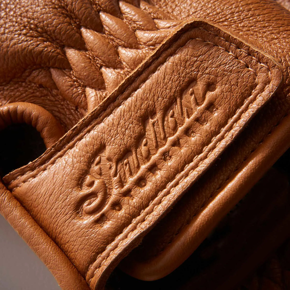 Indian Motorcycle Men's Deerskin Strap Glove, Tan