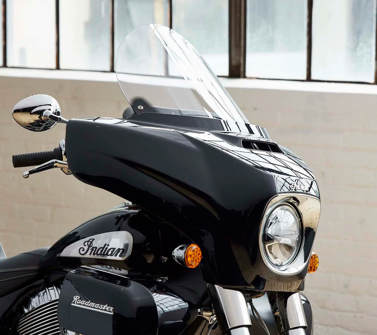Polycarbonate 21 in. Touring Windshield, Clear - image 6 of 6