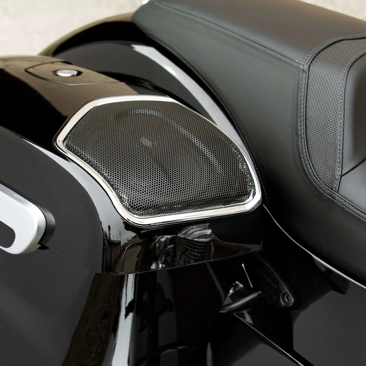 PowerBand Audio Saddlebag Speaker Bezels in Chrome, Pair - image 4 of 5
