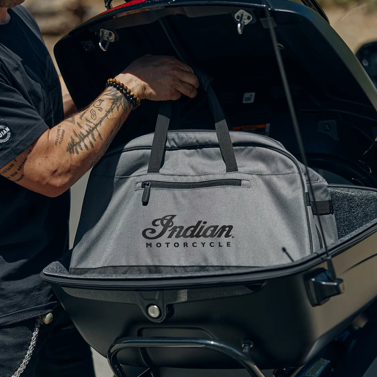 Spirit Lake Trunk Liner Travel Bag, Black & Gray - image 4 of 5