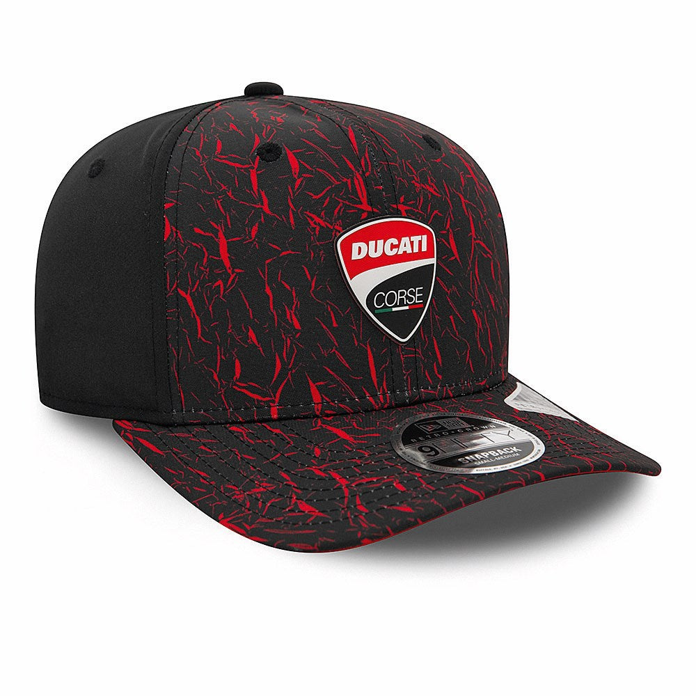Ducati DC 950 Crinkle Cap — product view 2