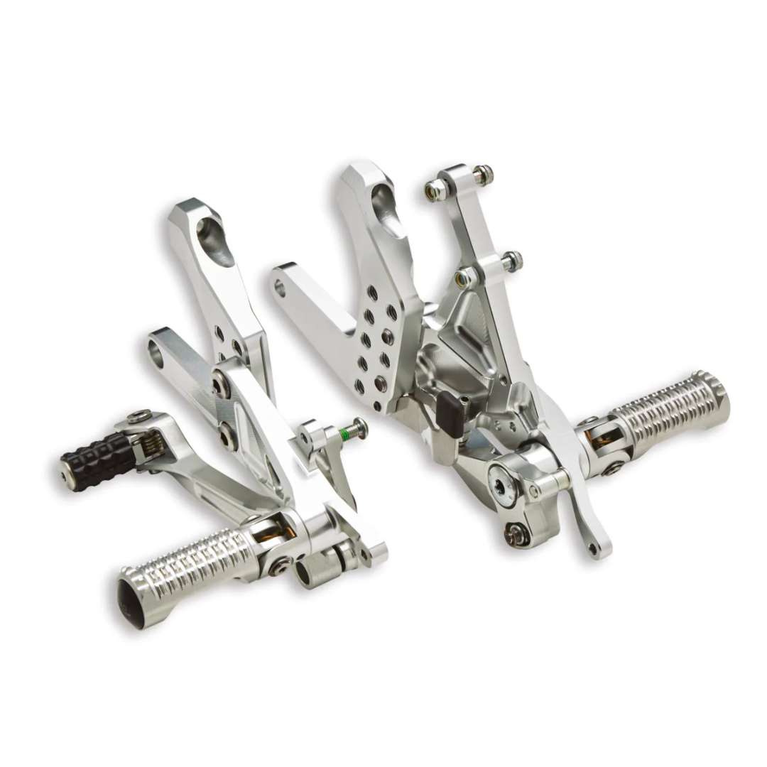 Streetfighter Adjustable Rider Footpegs In Aluminium