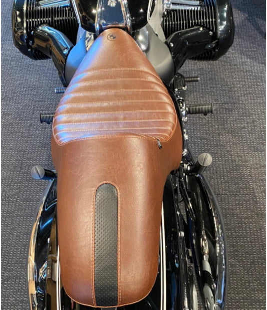 BMW R18 Custom Fastback Seat, Brown — part 77345A393F1; product photograph