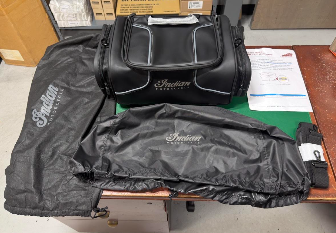 OEM Indian Motorcycle Spirit Lake Rack Bag Black 2889145-VBA 5.2 Gallon